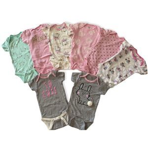 Gerber Bodysuit for baby, 3-6 months.  8 bodysuit for 20